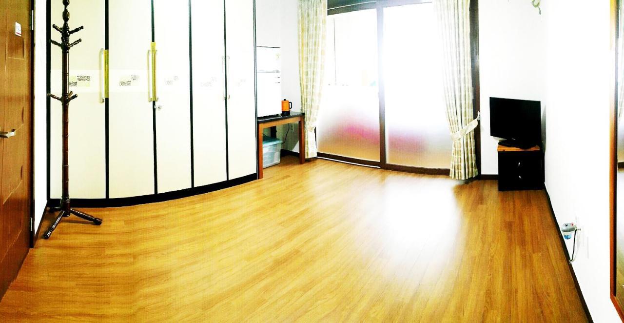 Seongsan Ilchulbong Pension Jeju Esterno foto